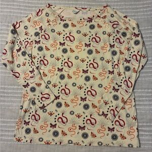 Kate Quinn mystic top